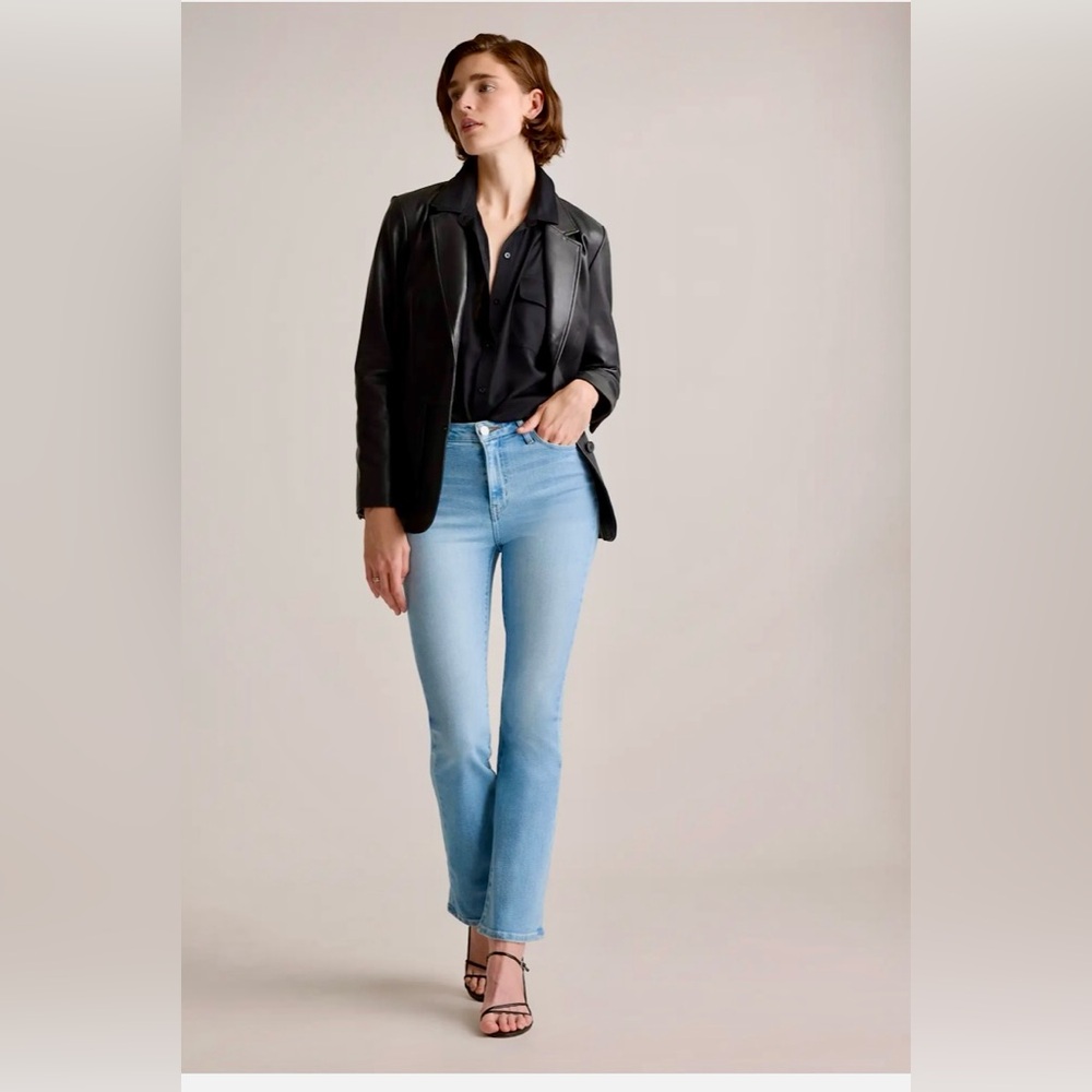 QUINCE Bella High Waist Kick Flare Jeans Size 30